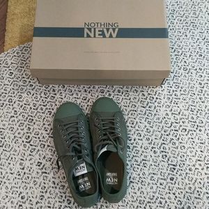 NOTHING NEW OLIVE THURSDAY LOW TOP 10